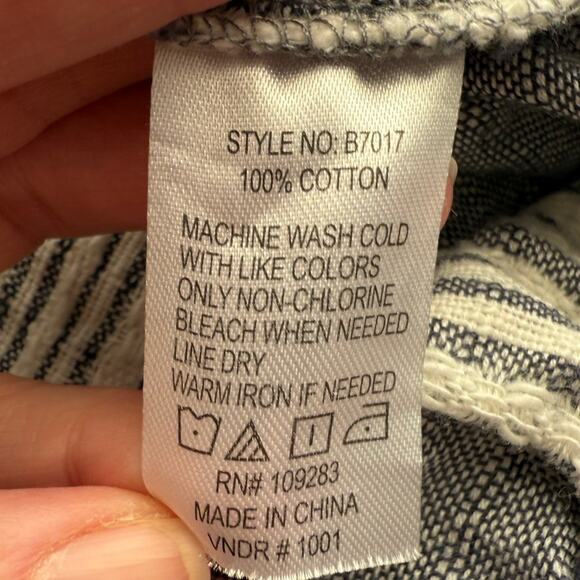 Surf Gypsy Womens M Boho Woven Off Shoulder Bell Sleeve Tassel Cropped Top Beach - Picture 6 of 7